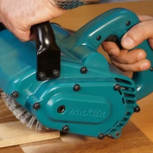 Máy chà nhám rung Makita 9741