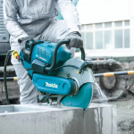 Máy cắt bê tông dùng pin Makita CE001GZ01 (355MM/BL)(40V MAX)  (Không kèm pin, sạc)