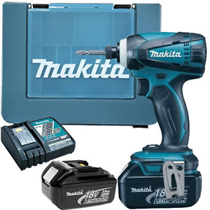 Máy vặn vít dùng pin Makita DTD152RME (kèm 2 pin 4.0   sạc nhanh)