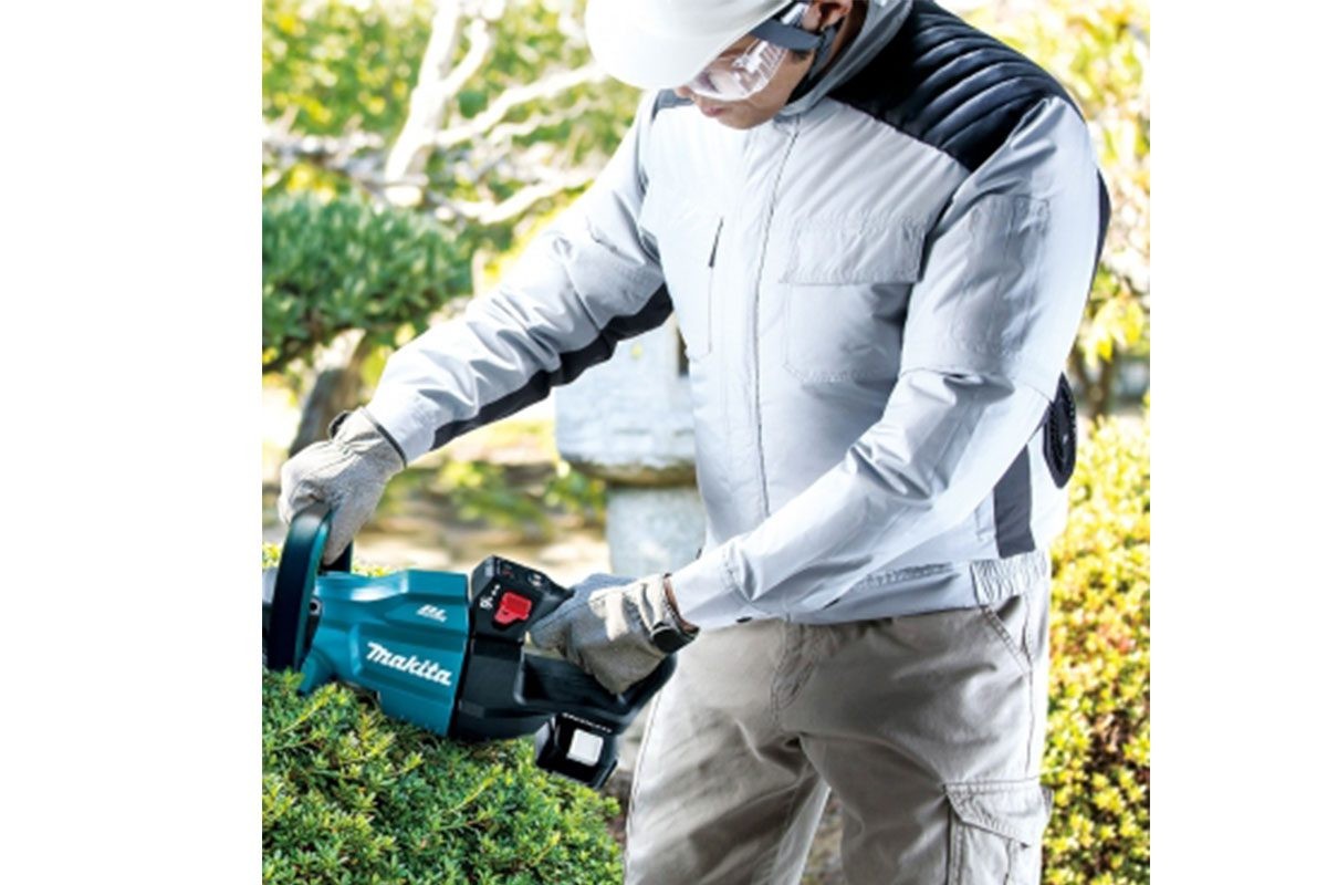Máy cưa lọng dùng pin Makita JV143DZ (không kèm pin sạc)