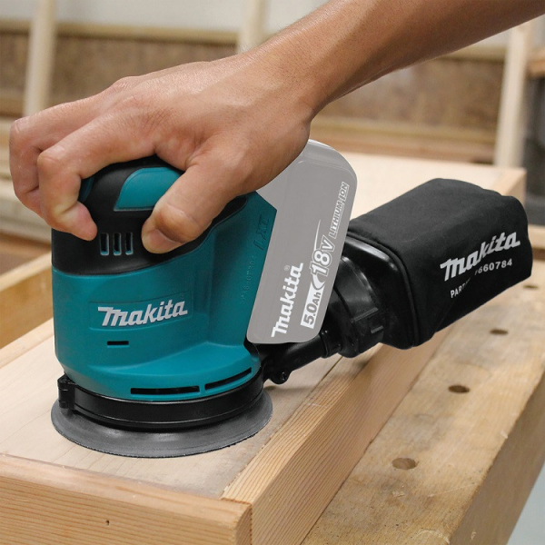Máy chà nhám tường dùng pin Makita DSL801Z Máy chà nhám tường dùng pin Makita DSL801Z
