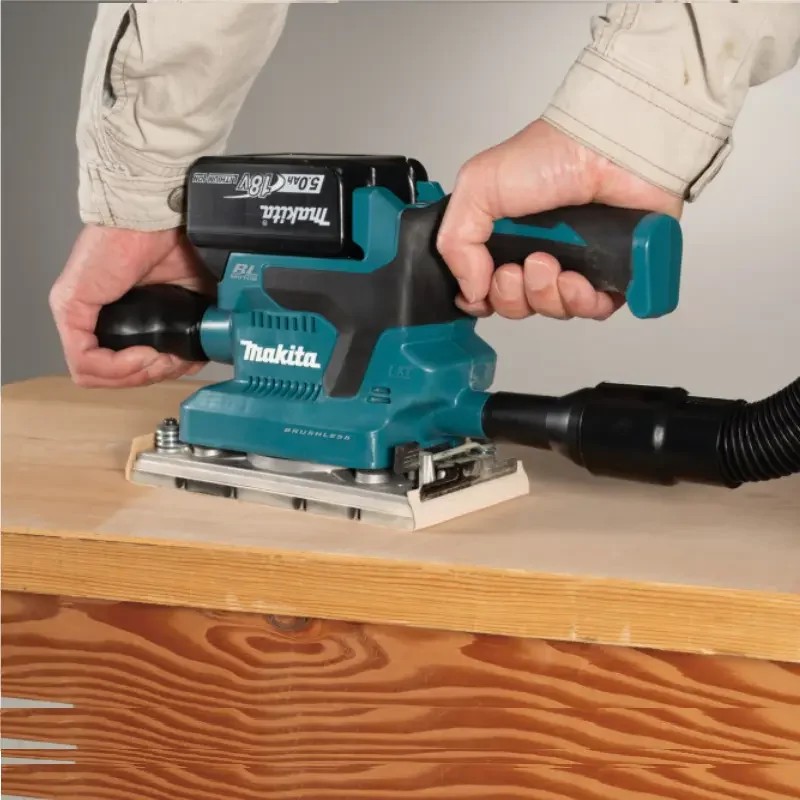 Máy cắt cành dùng pin Makita DUP361Z Máy cắt cành dùng pin Makita DUP361Z