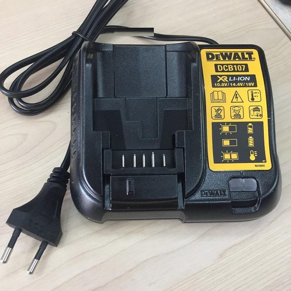 Bộ sạc pin 10.8-18V Dewalt DCB107-B1