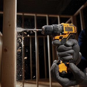 Máy khoan búa Makita MT814 (16mm)
