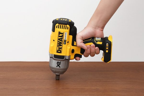 Dao trổ Stanley Fatmax Xtreme 7'' 10-789 175mm