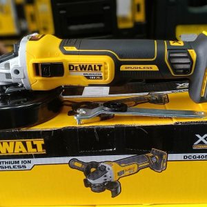 Máy cắt Makita 4100NH