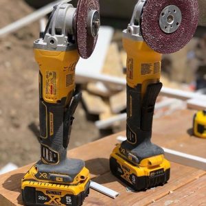 Máy xịt rửa áp lực cao dùng pin Makita DHW080ZK (không kèm pin sạc)