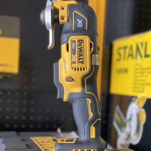Máy hút bụi dùng pin và điện Makita DVC261Z (ƯỚT & KHÔ)(18Vx2)(thân máy)