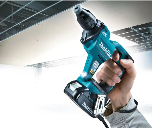 Máy vặn vít dùng pin Makita DFS600Z