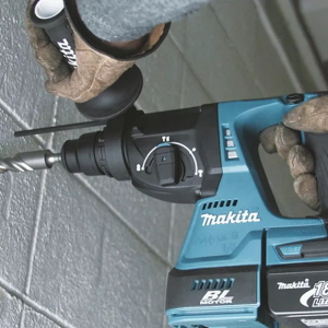 Máy khoan động lực dùng pin Makita DHR263RM2