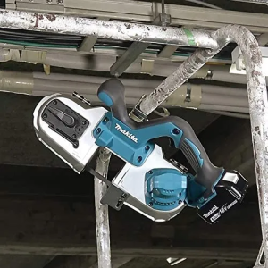 Máy cưa vòng dùng pin Makita DPB182Z