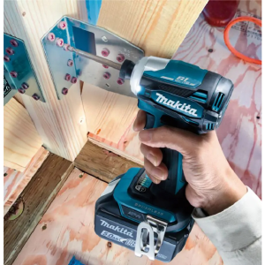 Máy vặn vít dùng pin 18v Makita DTD172RTE (Sạc nhanh DC18RC, 2 pin 5.0Ah BL1850B)