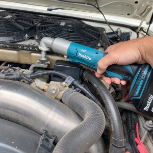 Máy siết bu lông góc dùng pin Makita DTL063Z (không kèm pin sạc)