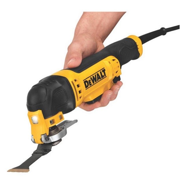 Máy đục bê tông Makita HM1307C