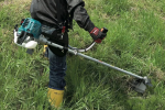 Máy cắt cỏ chạy xăng Makita EM2550UH