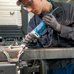 Máy hút bụi dùng pin Makita CL111DWI