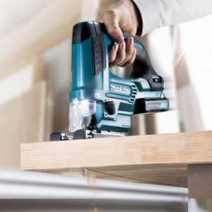 Máy cưa lọng dùng pin Makita JV103DSYJ