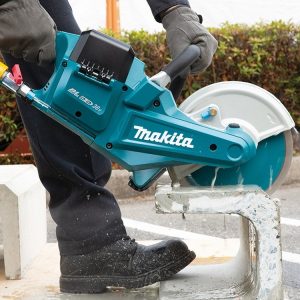 Máy cưa kiếm dùng pin Makita DJR181Z (không kèm pin sạc)