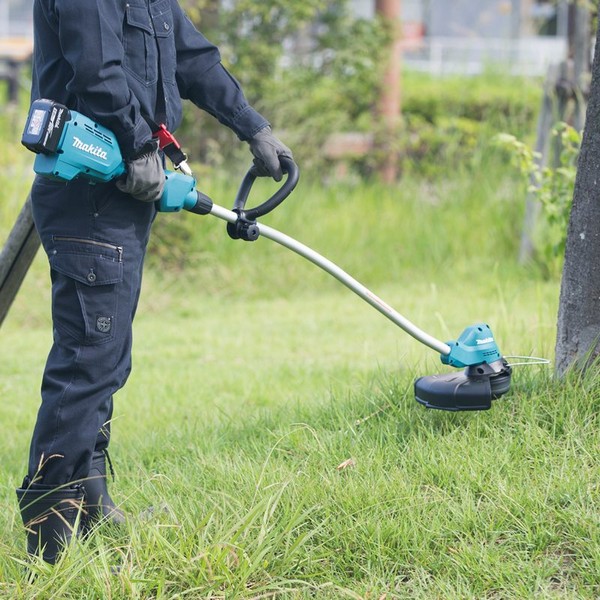 Máy đa năng dùng pin Makita DTM51RFE10