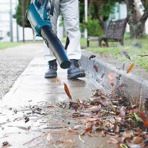 Máy thổi dùng pin UB001CZ (không kèm pin sạc)