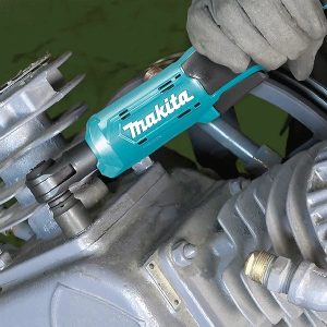 Máy thổi khí Dewalt DWB6800