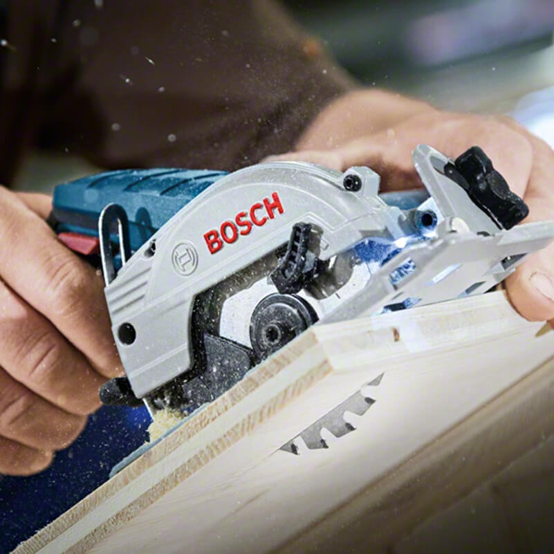 MÁY CƯA Bosch GKS 185 (chưa kèm pin sạc)