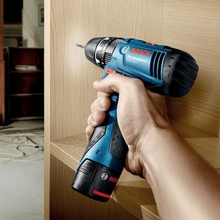 MÁY KHOAN/BẮT VÍT DÙNG PIN Bosch GSR 18V-150C (Chưa kèm pin, sạc)