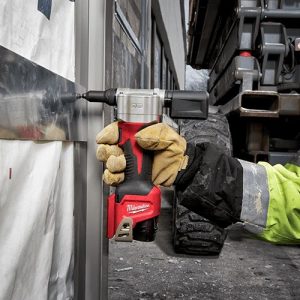 Súng Bắn Đinh Rút Milwaukee M12 BPRT-0C (thân máy)
