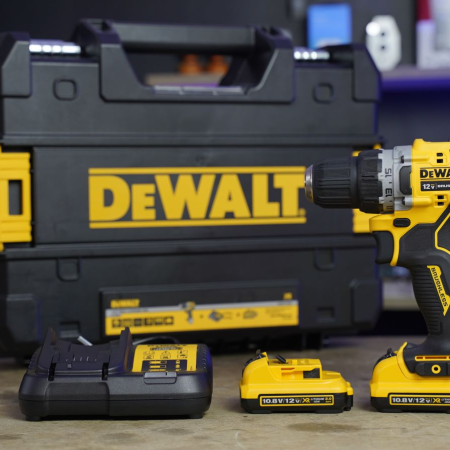 Máy khoan vặn vít dùng pin Dewalt DCD701D2-KR