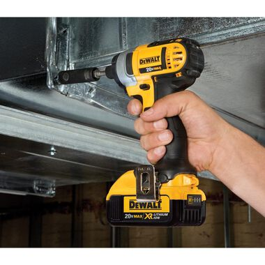 Máy vặn bu lông Dewalt dùng pin DCF885M2