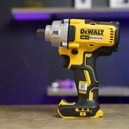 Máy vặn bu lông Dewalt dùng pin DCF894M2