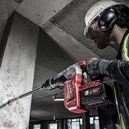Máy khoan búa Milwaukee M18 CHM-902C SET (2pin x 9.0Ah, 1 sạc)