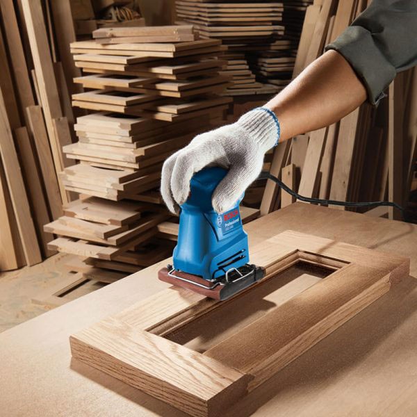 Bộ pin sạc Makita 191U28-6 (BL4040*4+DC40RB+MAKPAC)