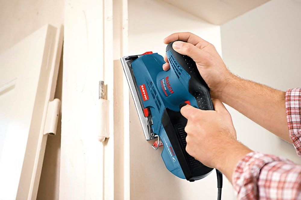 Máy chà lệch tâm Bosch GEX 125-1 AE