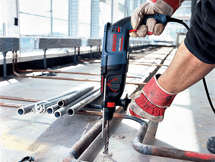 Máy khoan búa / bắt vít dùng pin Bosch GSB 18V-150C (chưa kèm pin, sạc)