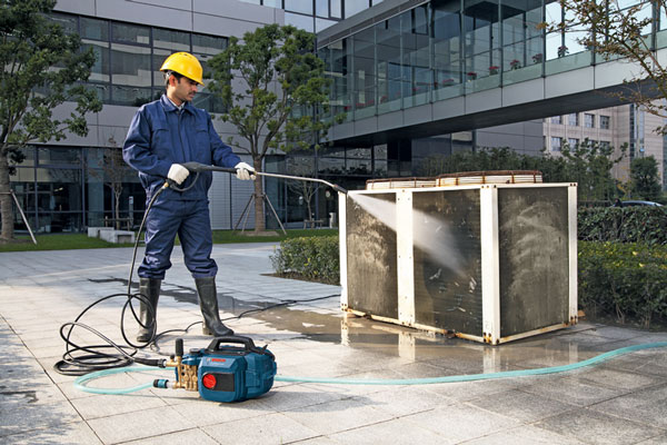 Bộ phụ kiện DIY Bosch: Đầu phun 90 độ, phụ kiện rửa ống, Đầu hút nước