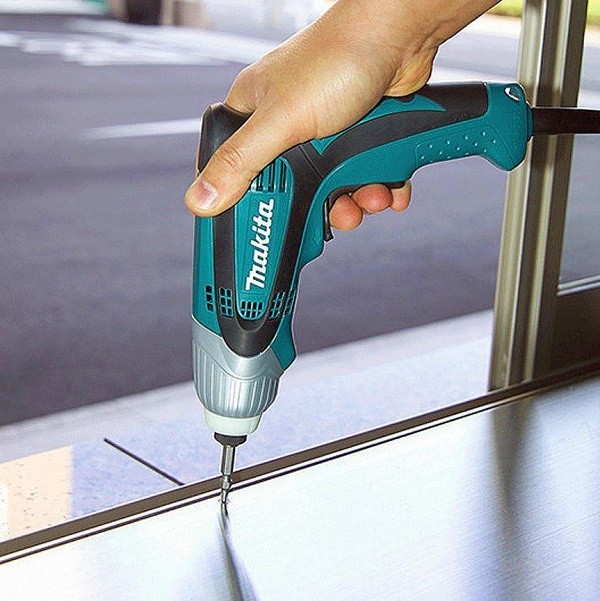 Mũi khoan bê tông 4 đầu cắt Makita E-11405