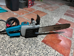 Máy cưa xích Makita 5016B