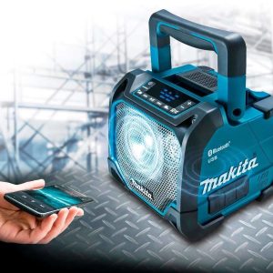 Loa sử dụng ở công trường dùng pin và điện Makita DMR202 (18V/14.4V/12V MAX/AC)