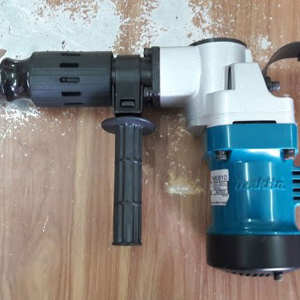 Máy đục bê tông Makita HM0810