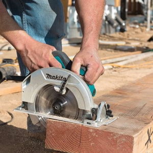 Máy cưa đĩa Makita HS7600