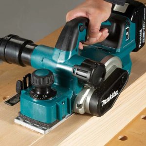 Máy bào Bosch GHO 6500