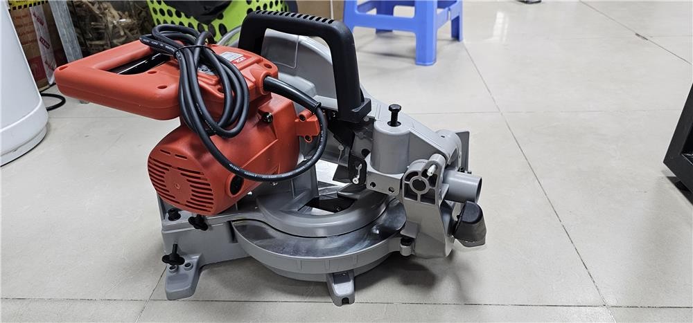 Máy Cắt Nhôm Chạy Điện DCK-KJX06-255