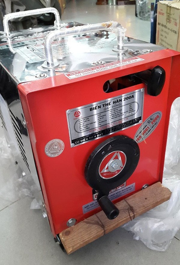 Máy hàn điện tử Mini Tiến Đạt 140A (MMA 140)