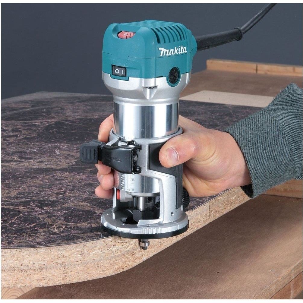 Máy phay nhỏ Bosch GKF 550
