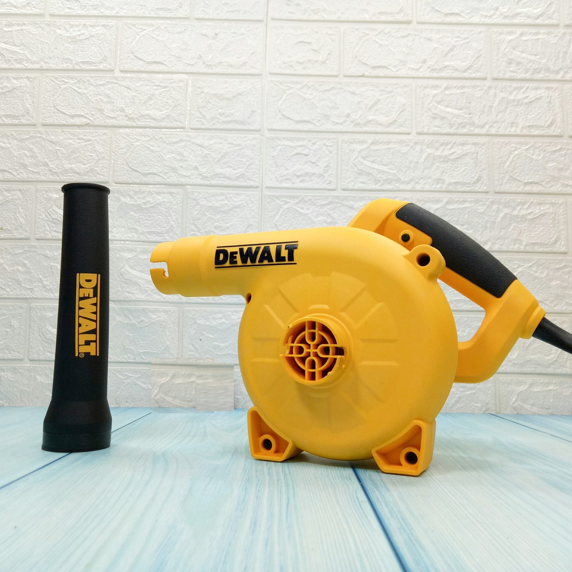 Máy Khò Nhiệt Cầm Tay 18V Dewalt DCE530N-KR  (không kèm pin sạc)