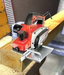 Máy bào Maktec MT110