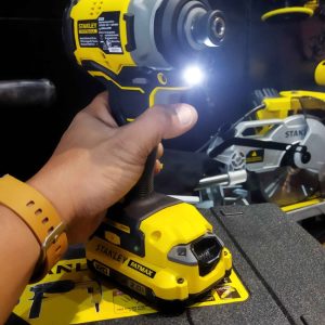 Máy vặn vít cầm tay Stanley SBI810N