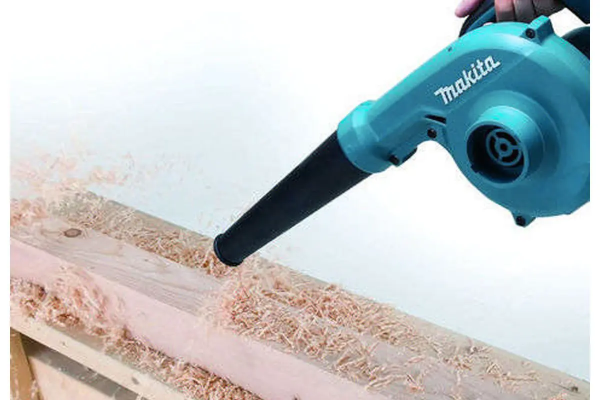 Máy thổi Makita UB1103