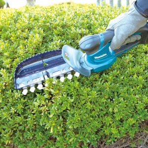 Máy tỉa hàng rào dùng pin Makita UH200DWE